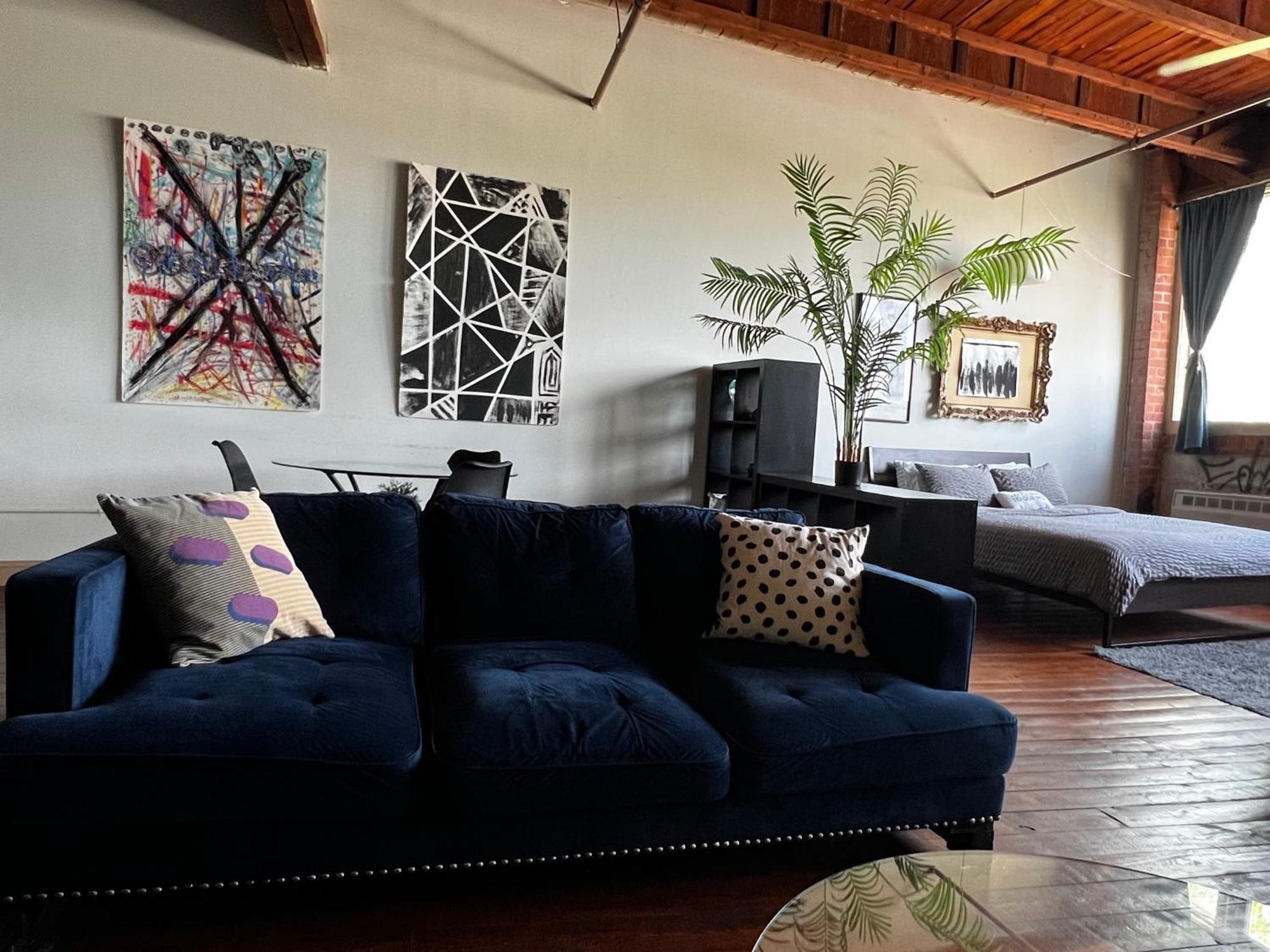 Апартаменти 420 Friendly Skyline View Downtown Loft Free Parking Детройт Екстер'єр фото